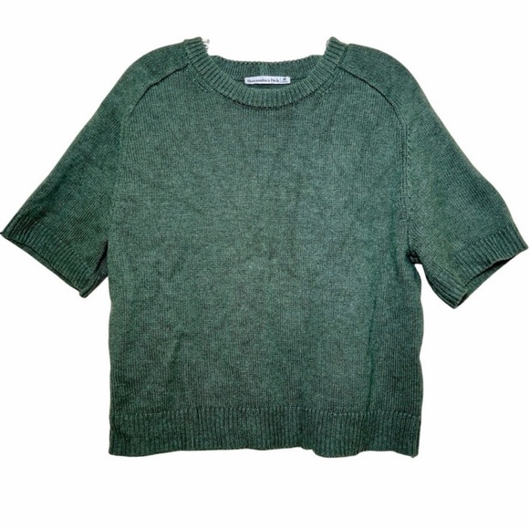 Abercrombie & Fitch Madeline Short Sleeved Sweater - Picture 2 of 3